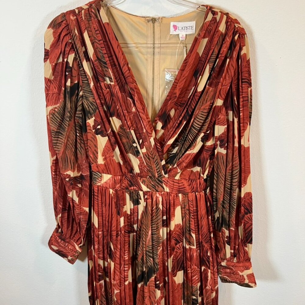 L'ATISTE by Amy Fall Lantern Long Sleeved Jumpsuit Wide Leg Pleats Small NWT🍁 - Picture 3 of 7